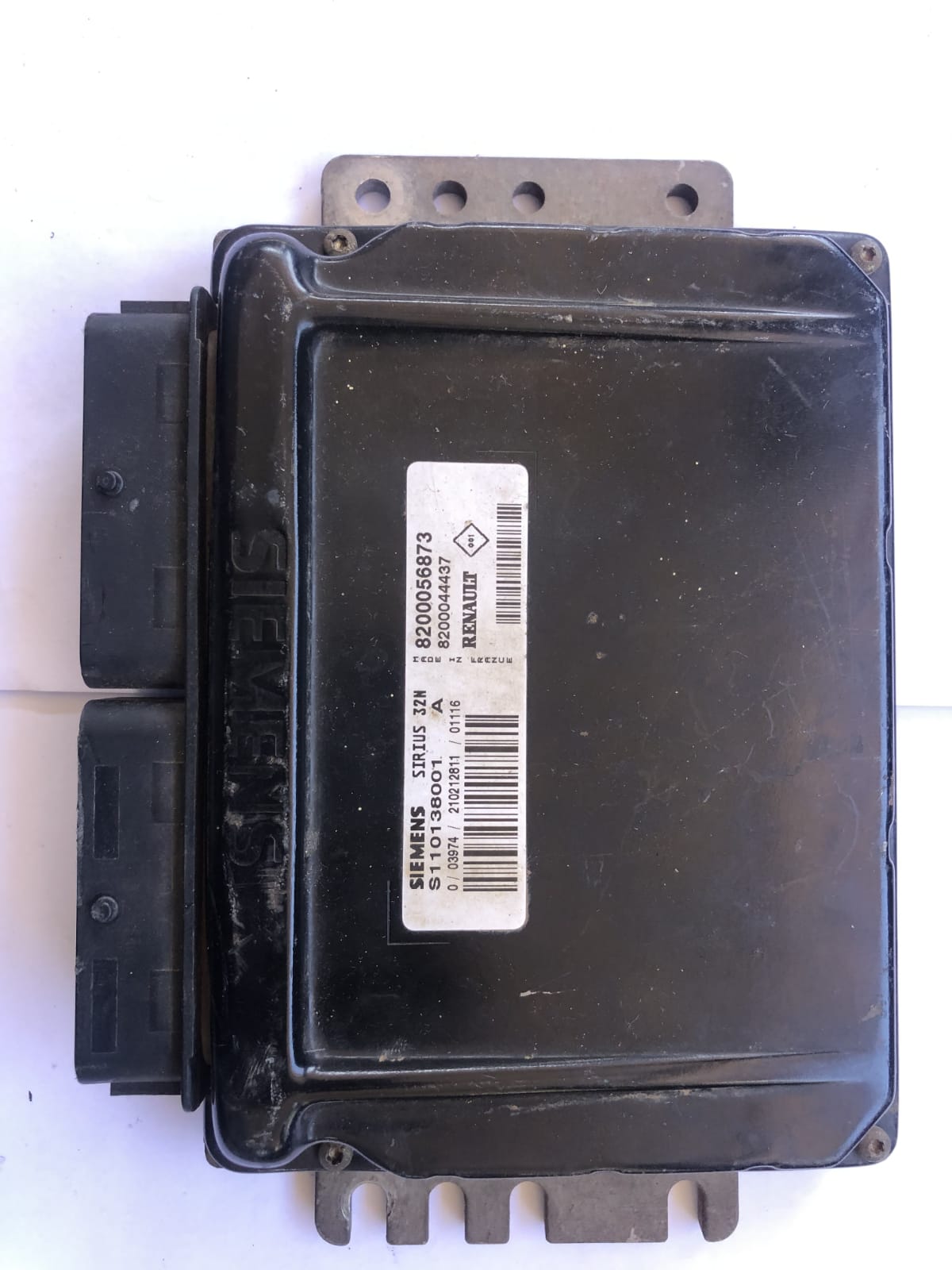 Renault Megane ECU Siemens S110138001A Petrol | Motors Vehicles Clinic